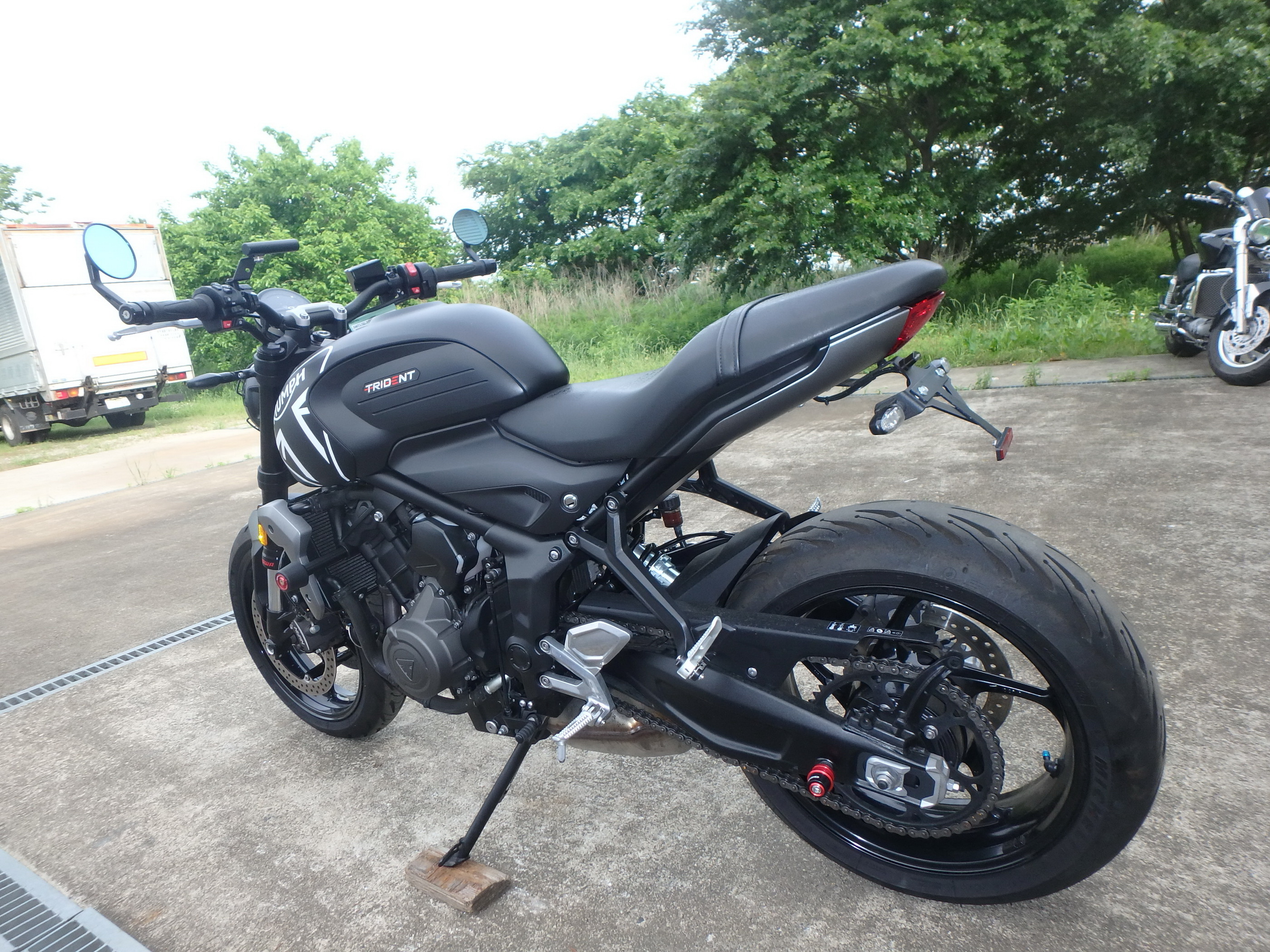 Buy bike Triumph Trident 660 2021 ôîòî 11