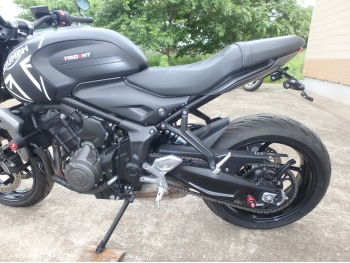 �������� �� ������ �������� Triumph Trident 660 2021 ���� 16