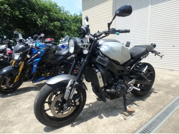     Yamaha XSR900 2016  12