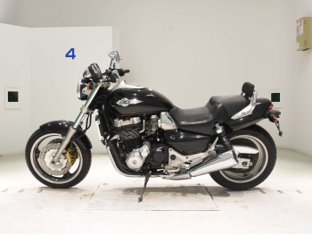 Çàêàçàòü èç ßïîíèè ìîòîöèêë Honda X4 1997 ôîòî 1