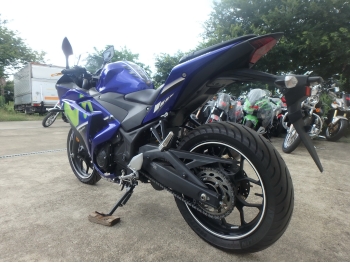     Yamaha YZF-R3 2017  11
