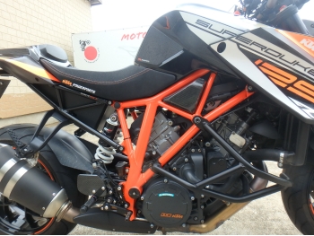 �������� �� ������ �������� KTM 1290 Super Duke R 2014 ���� 18