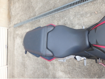     Honda CBR650R 2019  18